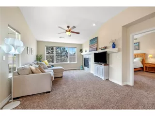 Photo #6: 9415975 Listing 