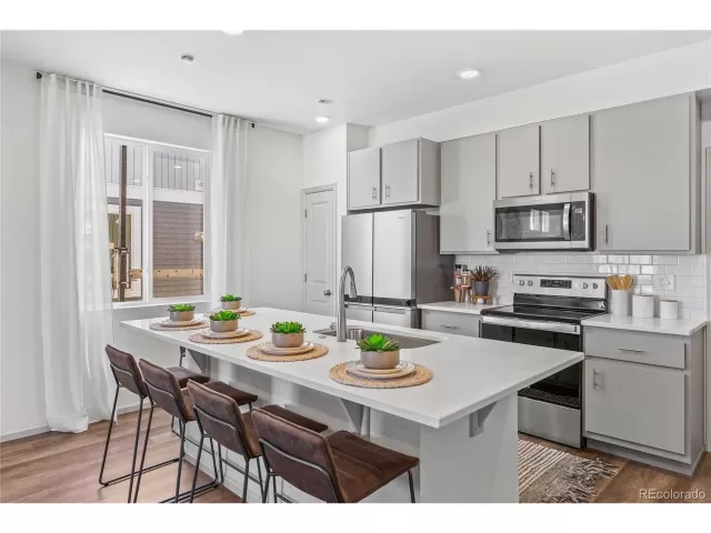 MLS: 9417429 Condo For Sale