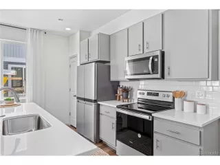 Photo #2: 9417429 Listing 