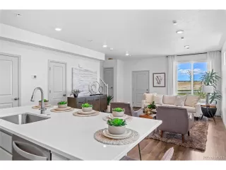 Photo #5: 9417429 Listing 