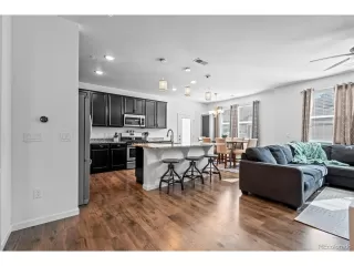 Photo #3: 9417821 Listing