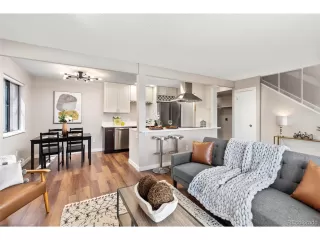 Photo #5: 9418396 Listing 