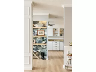 Photo #2: 9419373 Listing