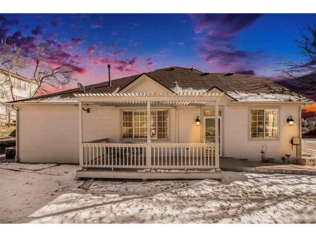 MLS: 9419671 Condo For Sale