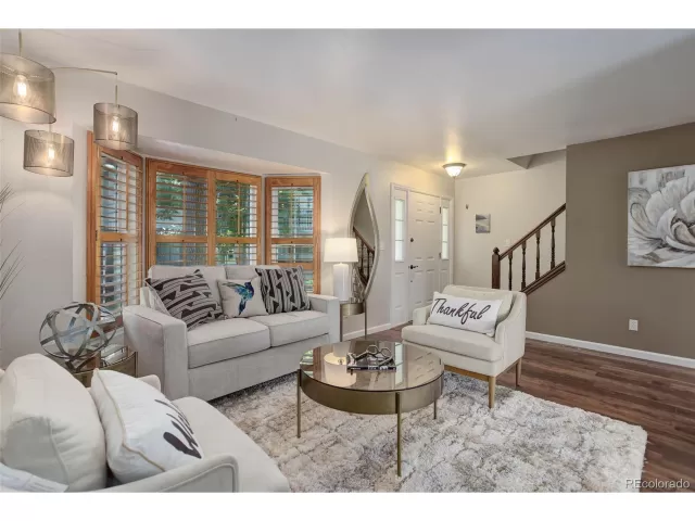 MLS: 9422857 Condo For Sale