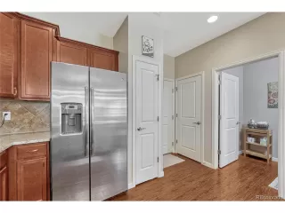 Photo #6: 9425204 Listing