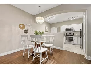 Photo #6: 9425742 Listing