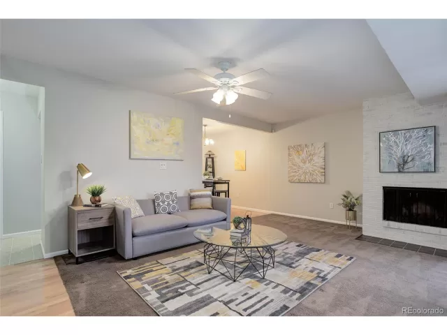 MLS: 9426152 Condo For Sale