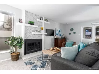 Photo #4: 9427008 Listing 