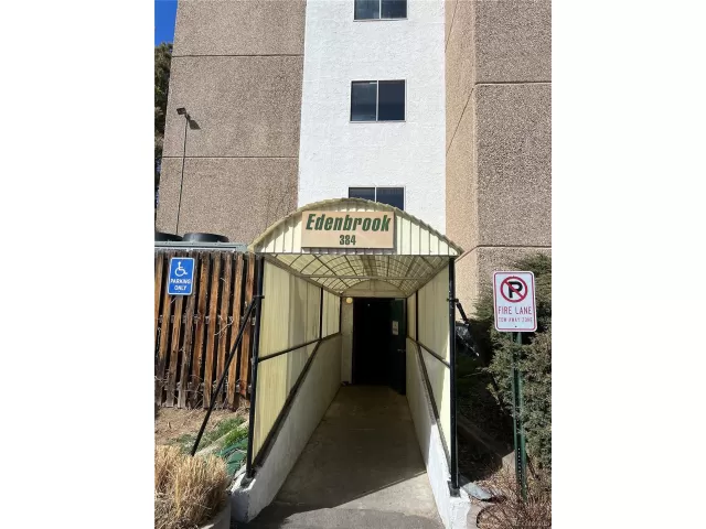 MLS: 9427480 Condo For Sale