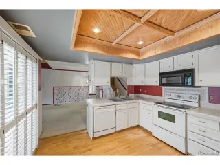 Photo #5: 9432509 Listing 