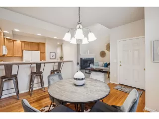 Photo #3: 9432668 Listing