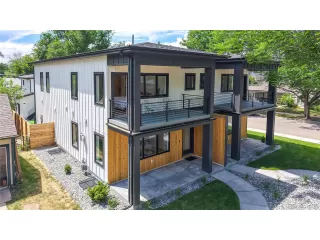 Photo #5: 9437059 Listing