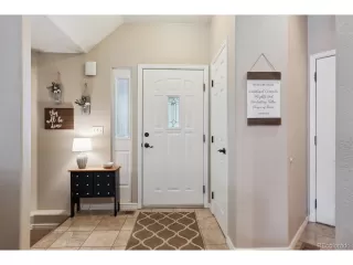 Photo #4: 9437170 Listing