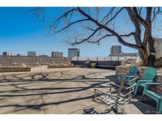 Photo #5: 9437948 Listing 