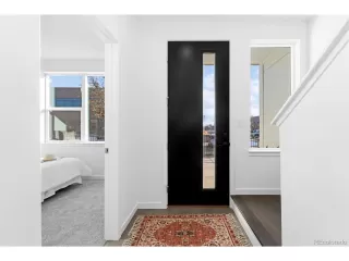 Photo #2: 9438916 Listing