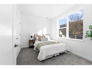 Photo #3: 9438916 Listing