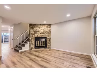 Photo #4: 9440223 Listing