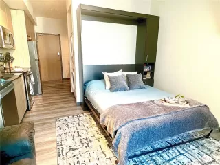 Photo #5: 9441302 Listing