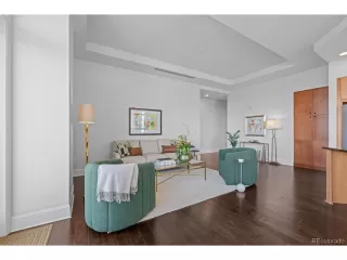 Photo #6: 9442282 Listing 