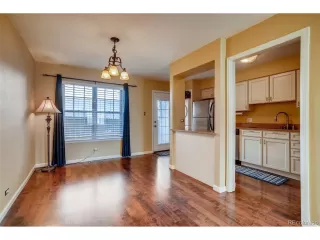 Photo #6: 9443506 Listing