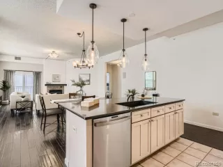 Photo #4: 9443653 Listing