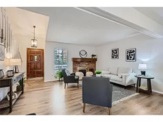 Photo #4: 9444415 Listing 