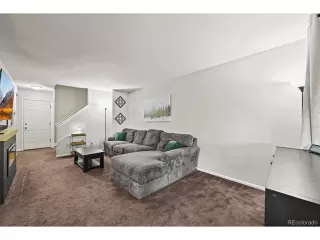 Photo #4: 9445532 Listing 