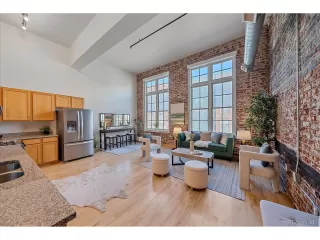 Photo #2: 9447678 Listing 