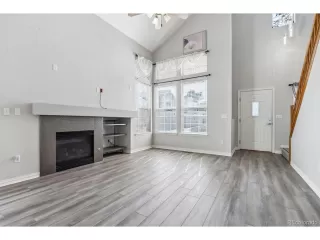 Photo #4: 9449060 Listing