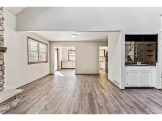 Photo #3: 9454438 Listing