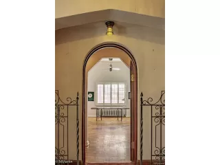 Photo #5: 9454584 Listing