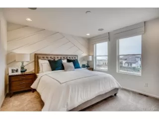 Photo #4: 9455262 Listing