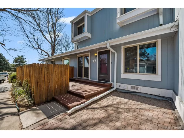 MLS: 9458459 Condo For Sale