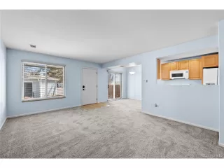 Photo #4: 9458459 Listing