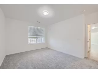 Photo #6: 9459817 Listing