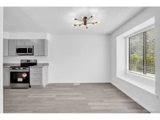 Photo #2: 9461146 Listing