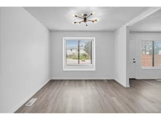 Photo #3: 9461146 Listing