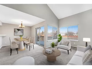 Photo #4: 9463081 Listing