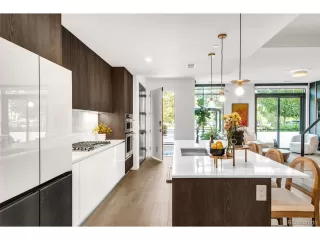 Photo #6: 9464213 Listing 