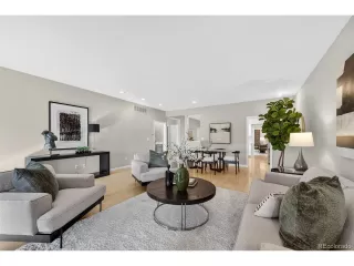 Photo #6: 9466981 Listing