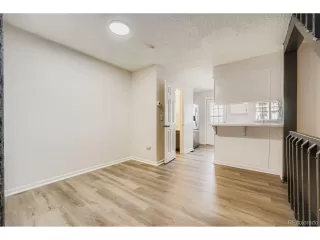Photo #6: 9468548 Listing 