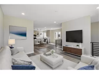 Photo #4: 9470920 Listing