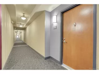 Photo #5: 9471077 Listing