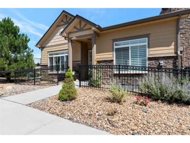 MLS: 9471530 Condo For Sale