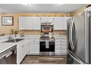 Photo #6: 9474308 Listing