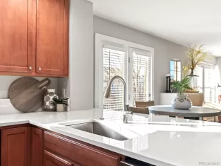 Photo #4: 9474793 Listing