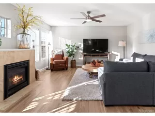 Photo #6: 9474793 Listing