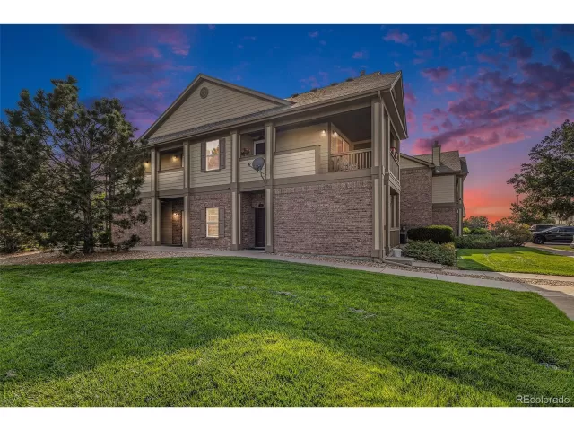 MLS: 9476556 Condo For Sale