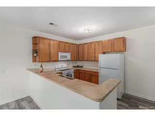 Photo #4: 9476556 Listing